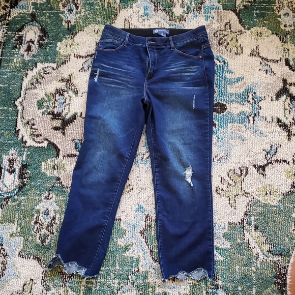 Democracy Jeans Democracy Ab Solution Cropped Jeans Poshmark